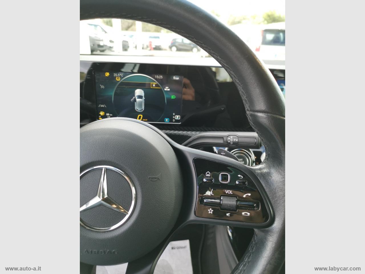 MERCEDES-BENZ A 180 d Automatic Business