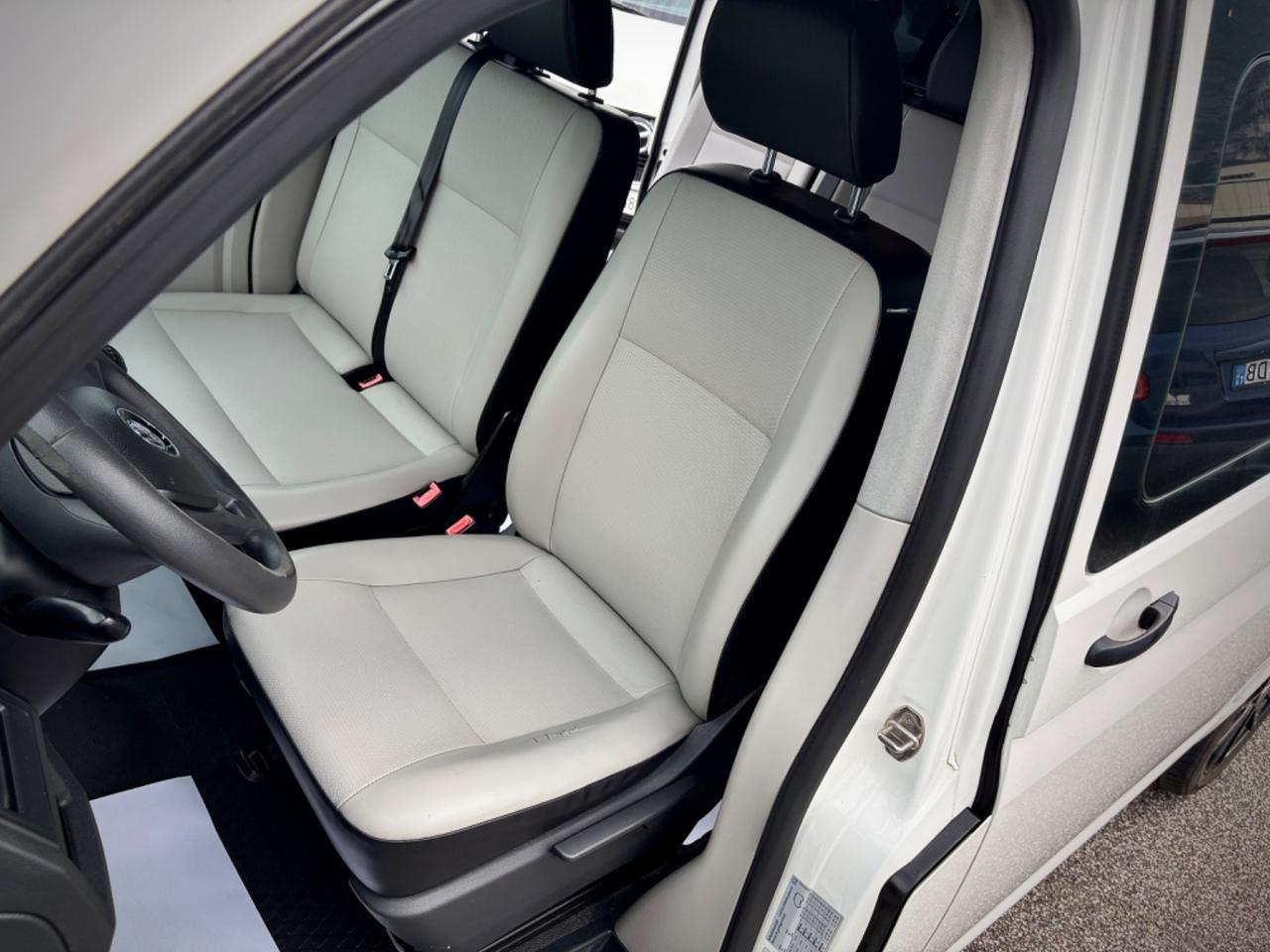 Volkswagen Caravelle 2.0 TDI 102CV PC Trendline