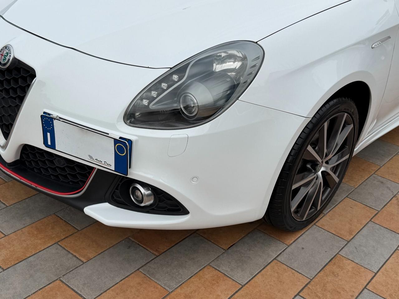 Alfa Romeo Giulietta 1.6 M.JET 120 cv. SUPER (Pack Sport)