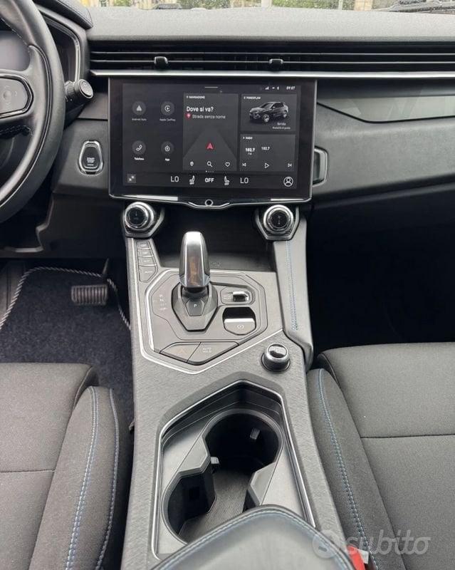 Lynk & Co 01 01 1.5 td phev auto