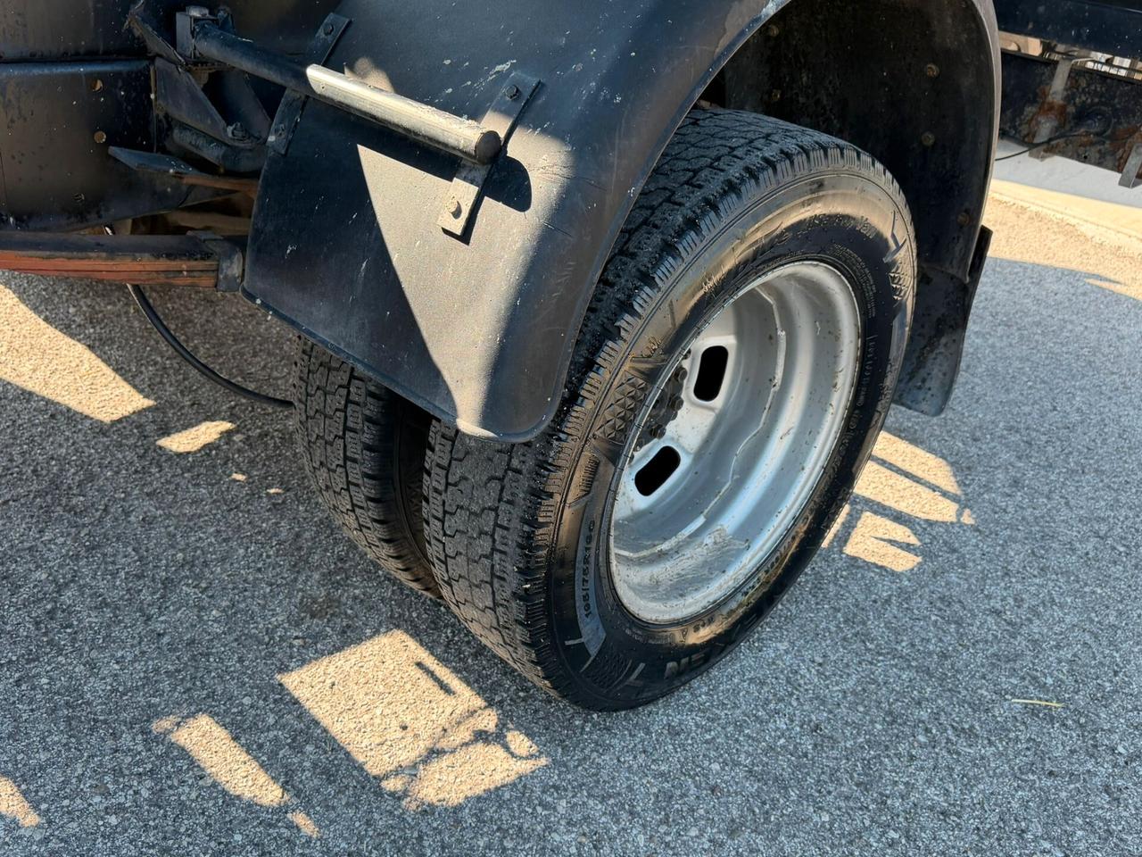 Iveco Daily 2.3d 35C13 Cassone Ribaltabile Trilaterale