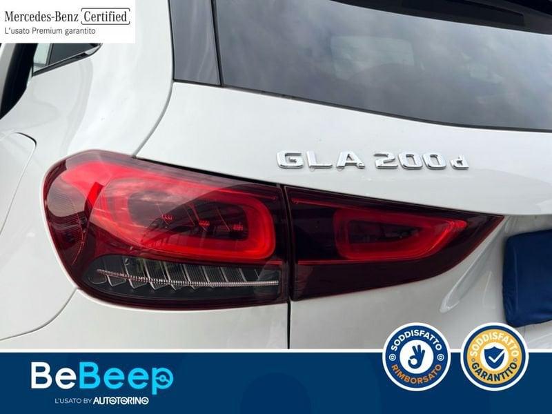 Mercedes-Benz GLA 200 D PREMIUM AUTO