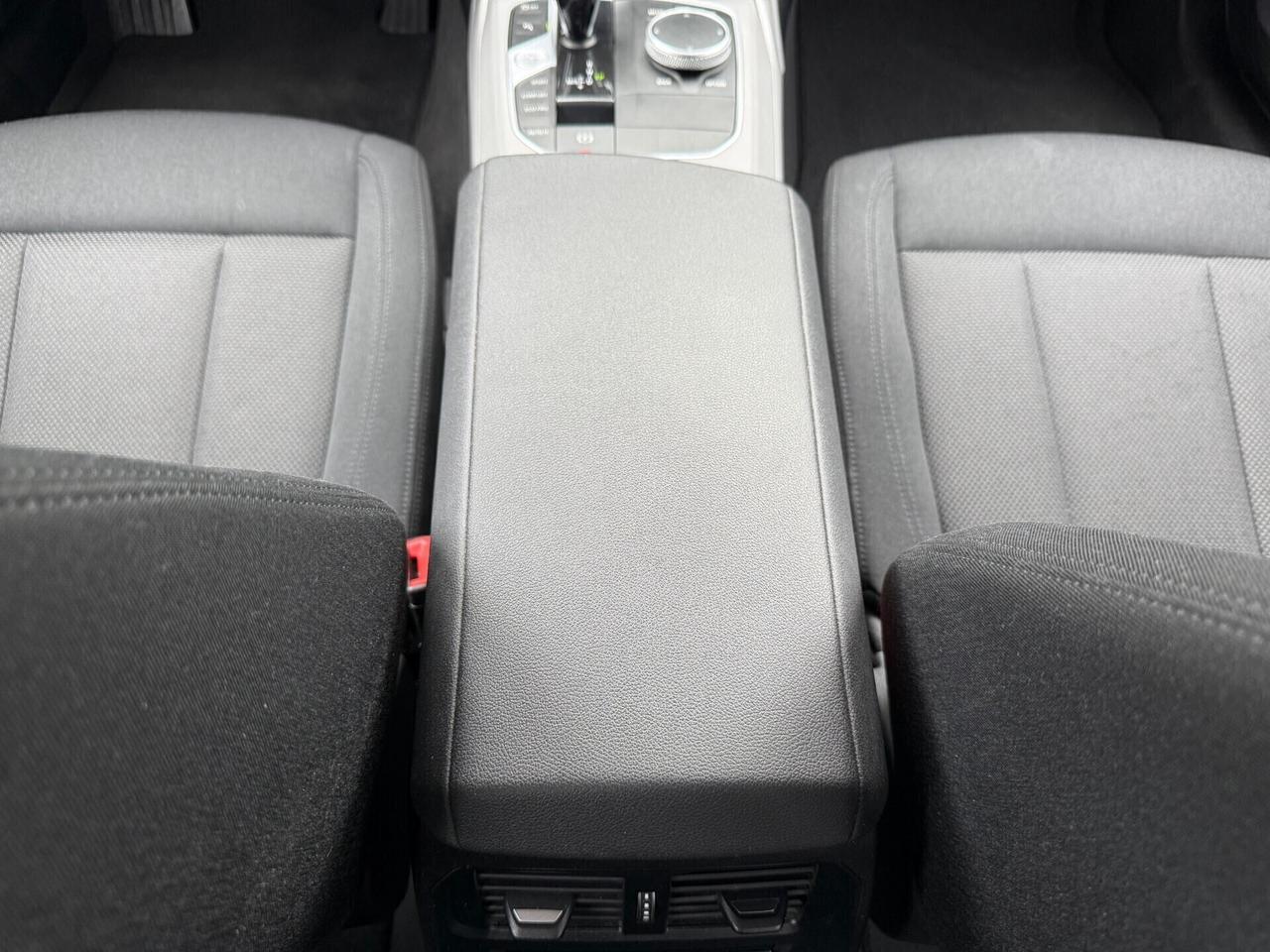 Bmw 320d 48V x-Drive Touring Business C. Auto.