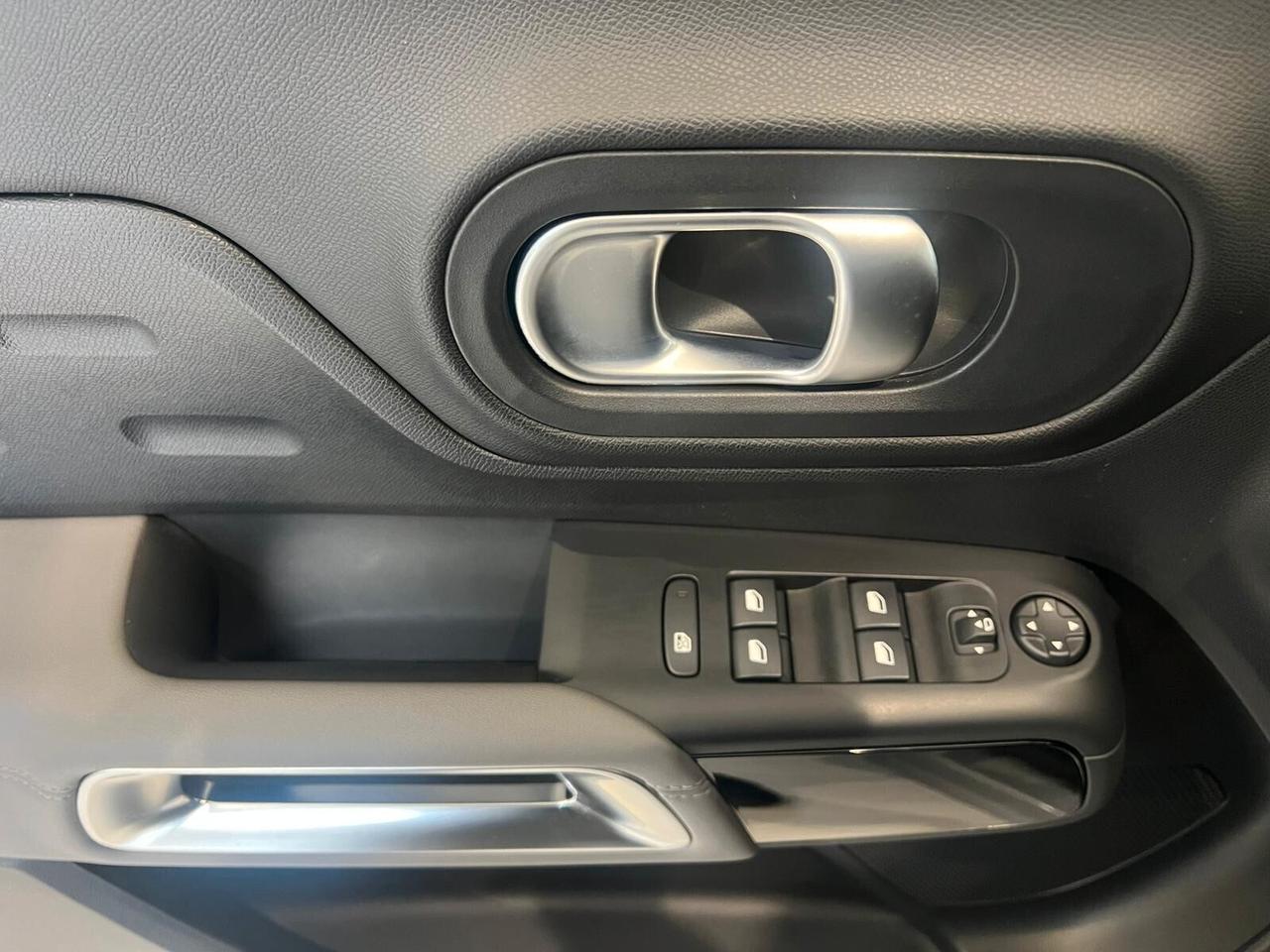 Citroen C5 Aircross Hybrid 225 E-EAT8 Shine