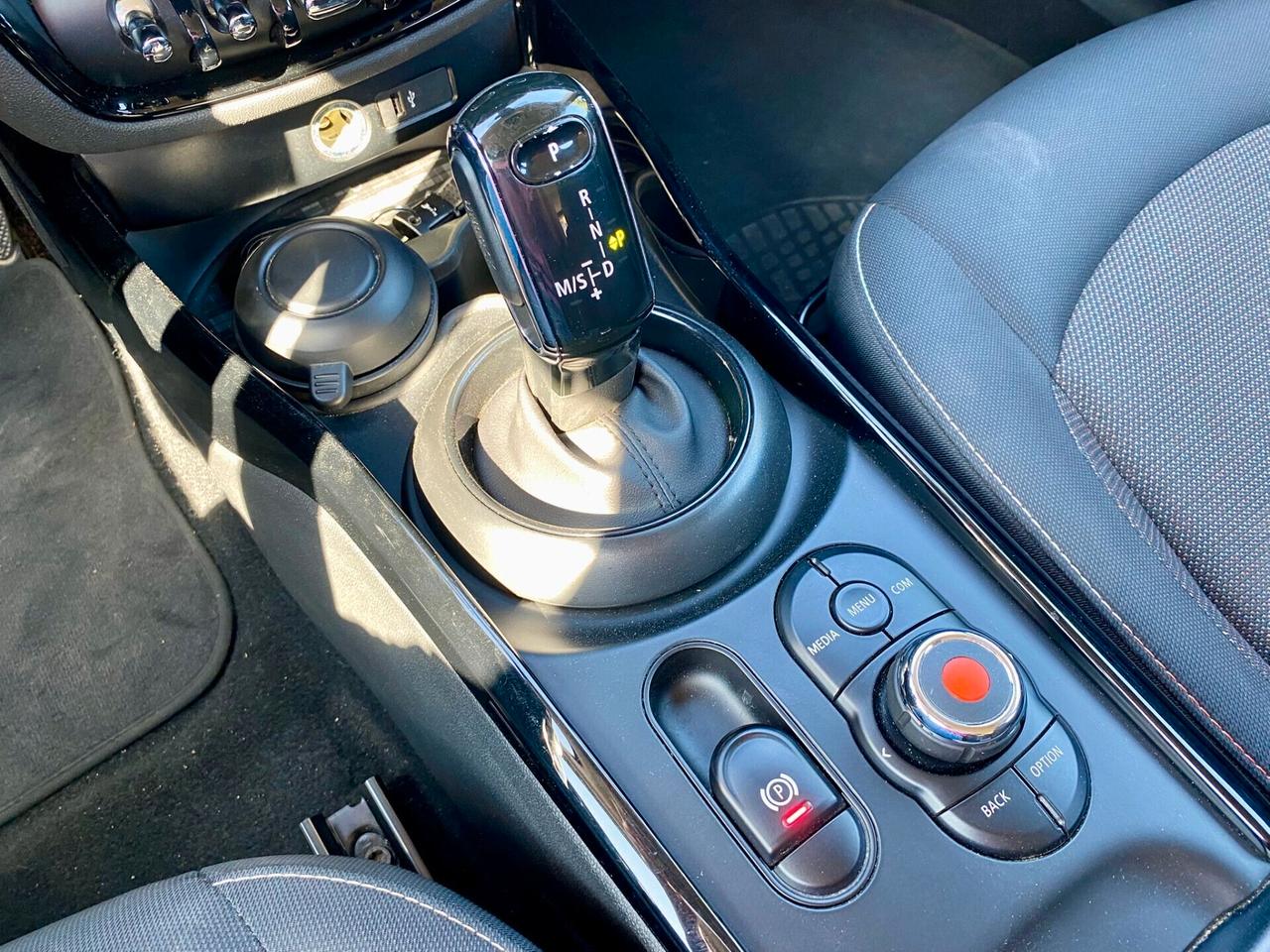Mini 2.0 Cooper D 150 cv. Hype Clubman aut.