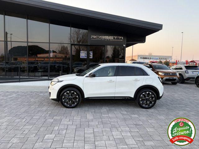 FIAT 600 Hybrid DCT MHEV La Prima ANCHE NEOPATENTATI