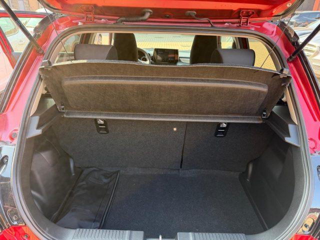 SUZUKI Swift 1.2 Hybrid Top