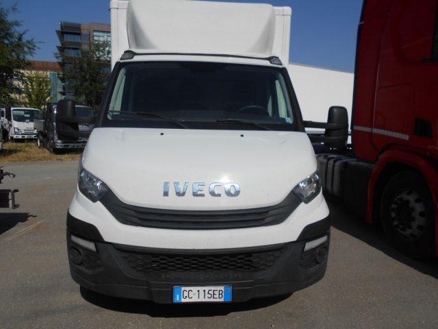 IVECO DAILY CABINATO