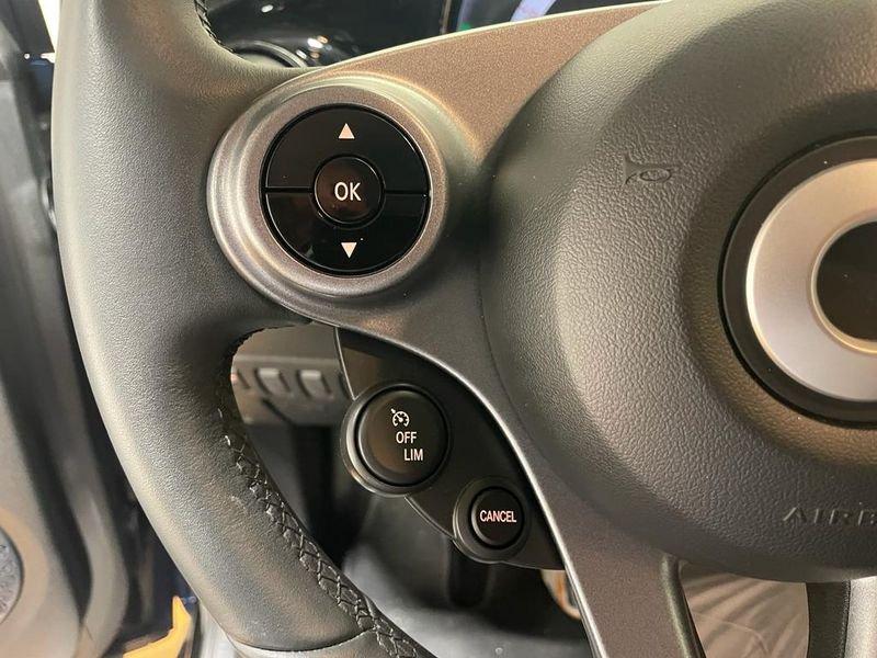 smart fortwo EQ cabrio Passion