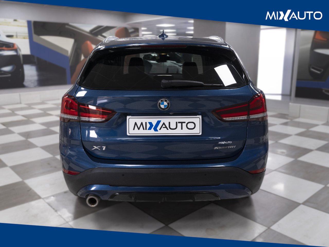 BMW X1 sDrive18i Sport 136CV