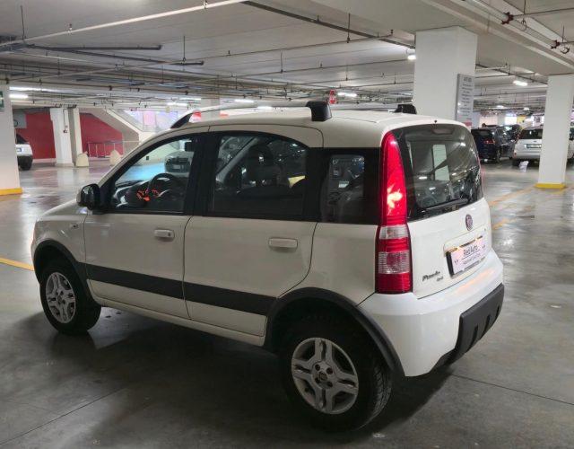 FIAT Panda 1.3 MJT 16V DPF 4x4 Climbing