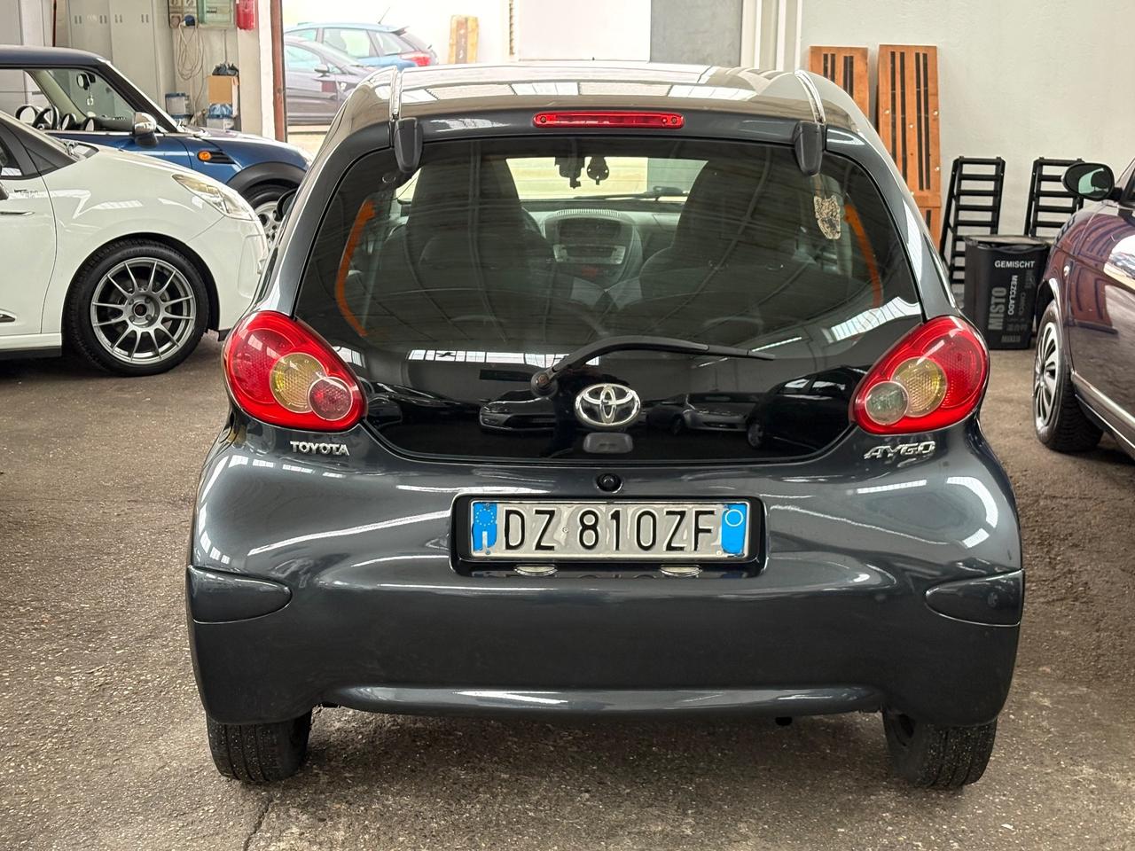 Toyota Aygo 1.0 12V VVT-i 5 porte Now