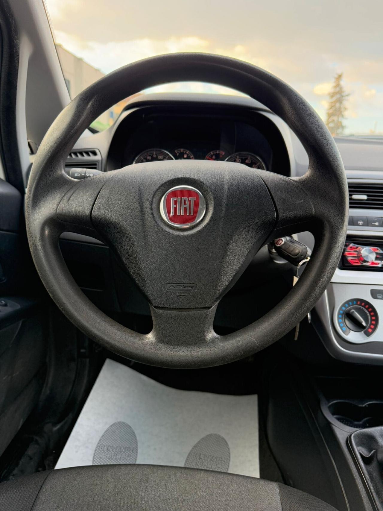 Fiat Punto 1.3 MJT II S&S 85 CV 5 porte ECO Lounge - OK NEOPATENTATO