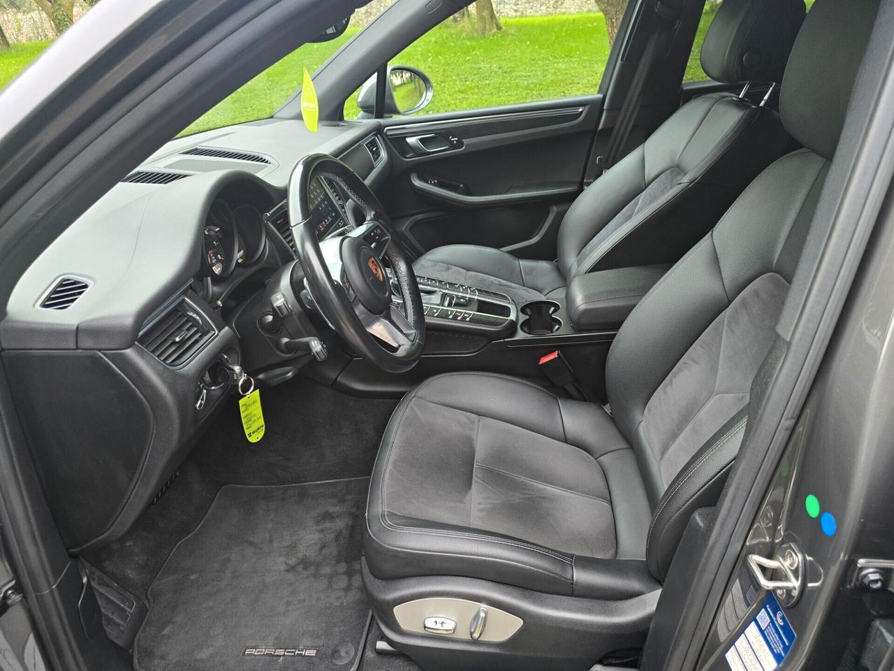 Porsche Macan 2.0 BENZINA 252 CAVALLI - 2018