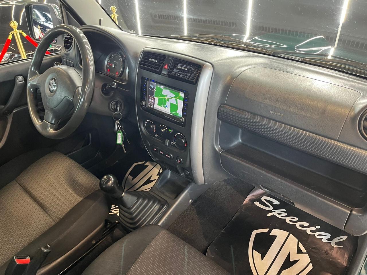 Suzuki Jimny 1.5 DDiS cat 4WD JLX UNICO PROPRIETARIO GANCIO