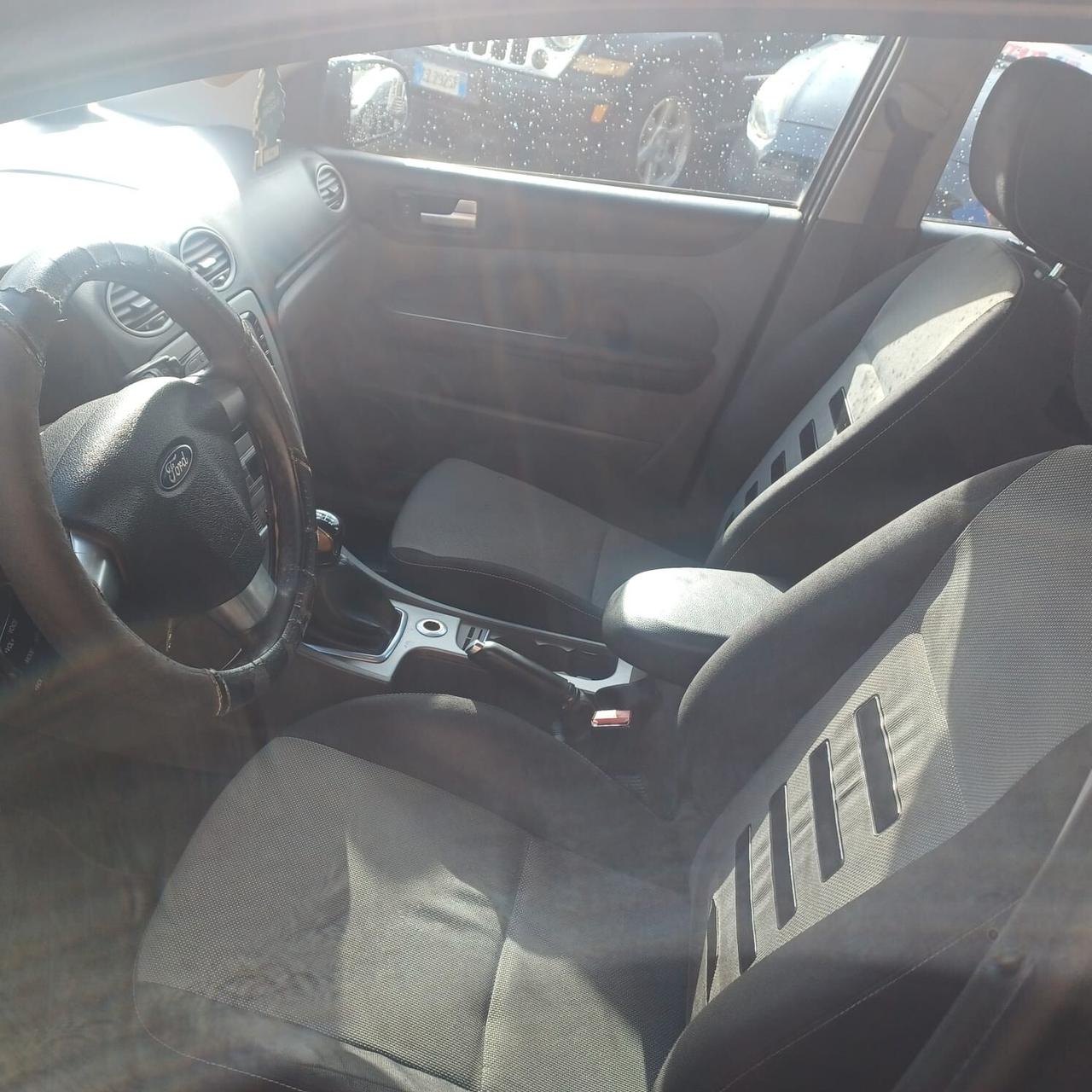 FOCUS 1.6 TDI SW CON MOTORE RIFATTO OTTIMO STATO