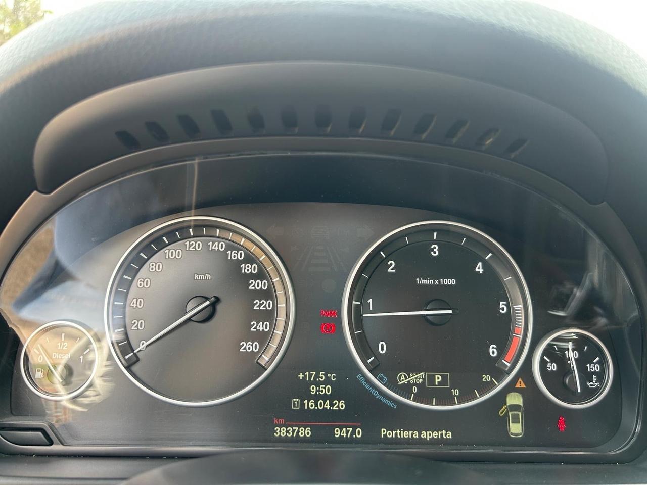 Bmw 520d Touring Luxury-2013