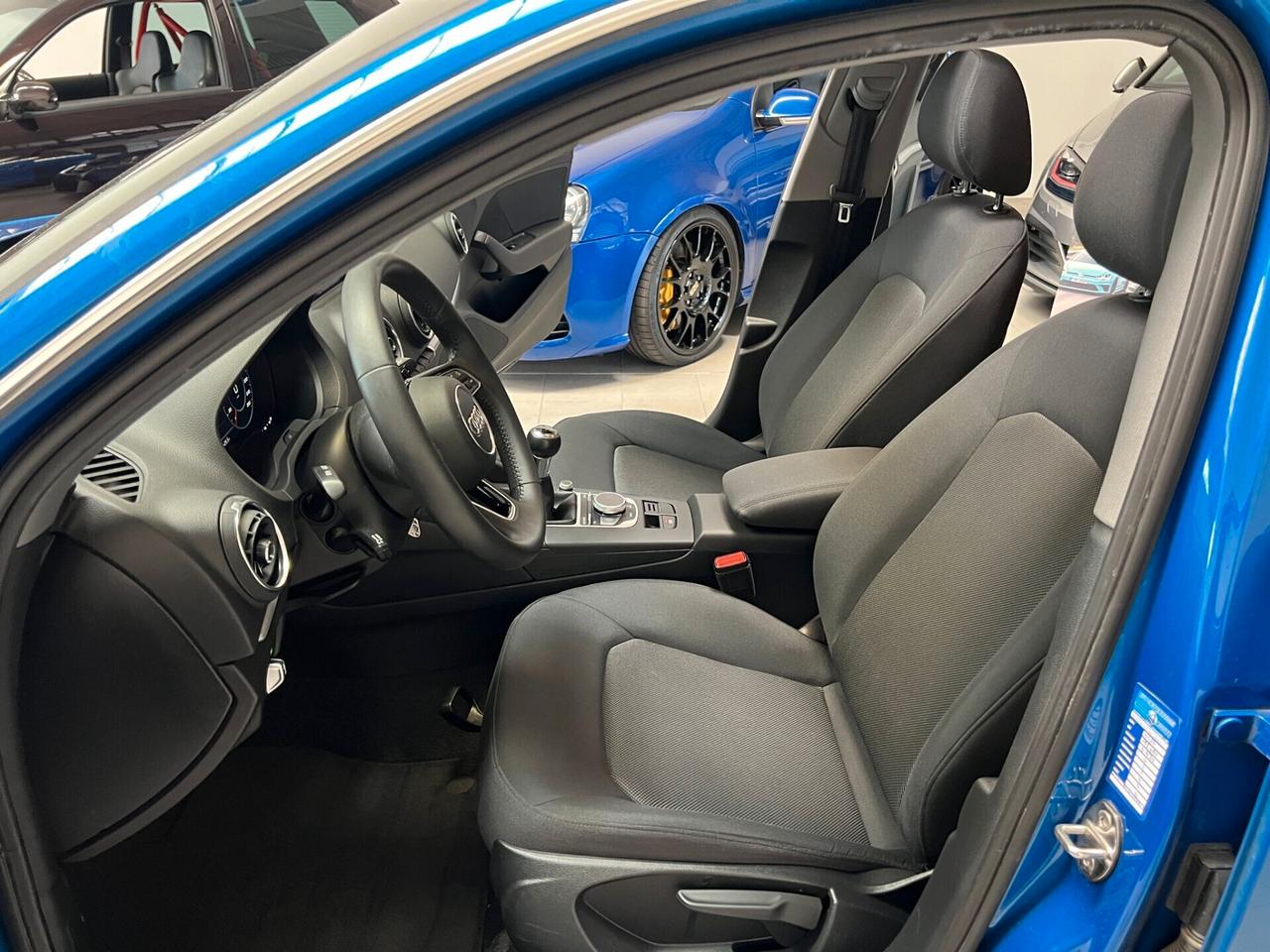 Audi A3 SPB 30 TDI S-LINE