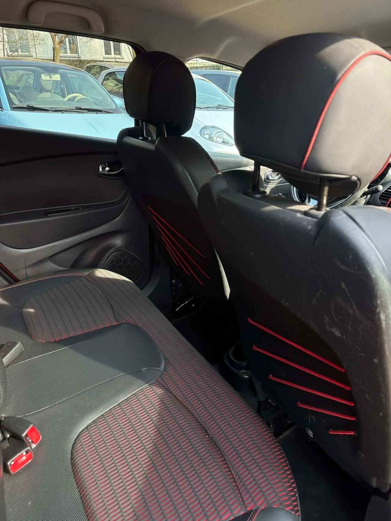 Renault CAPTUR 90 CV R-LINK KMCERT GARANZ UNICOPR