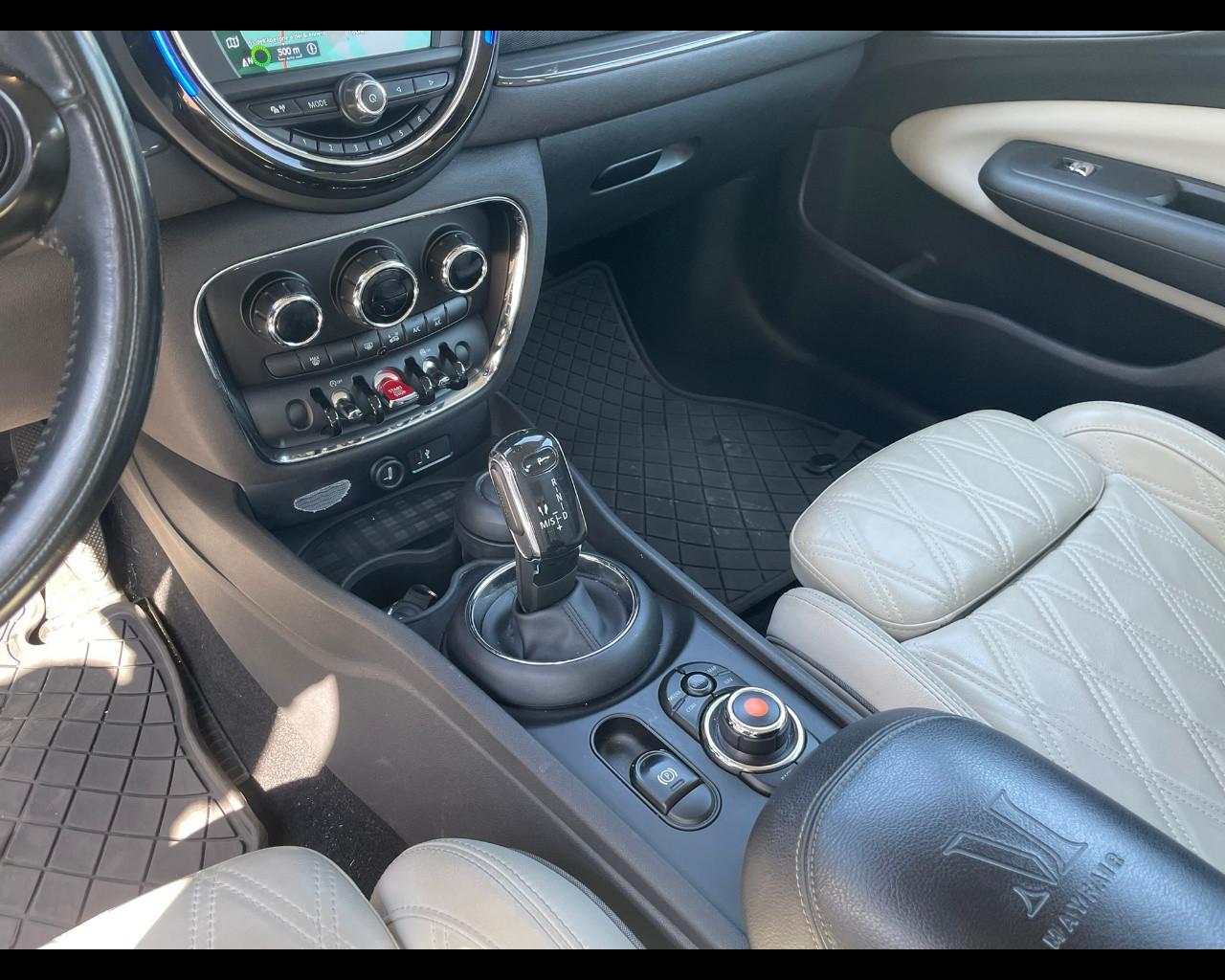MINI Mini Clubman (F54) - Mini 2.0 Cooper D Mayfair Edition Clubman