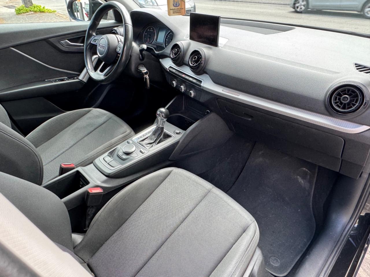 Audi Q2 30 TDI S tronic Business