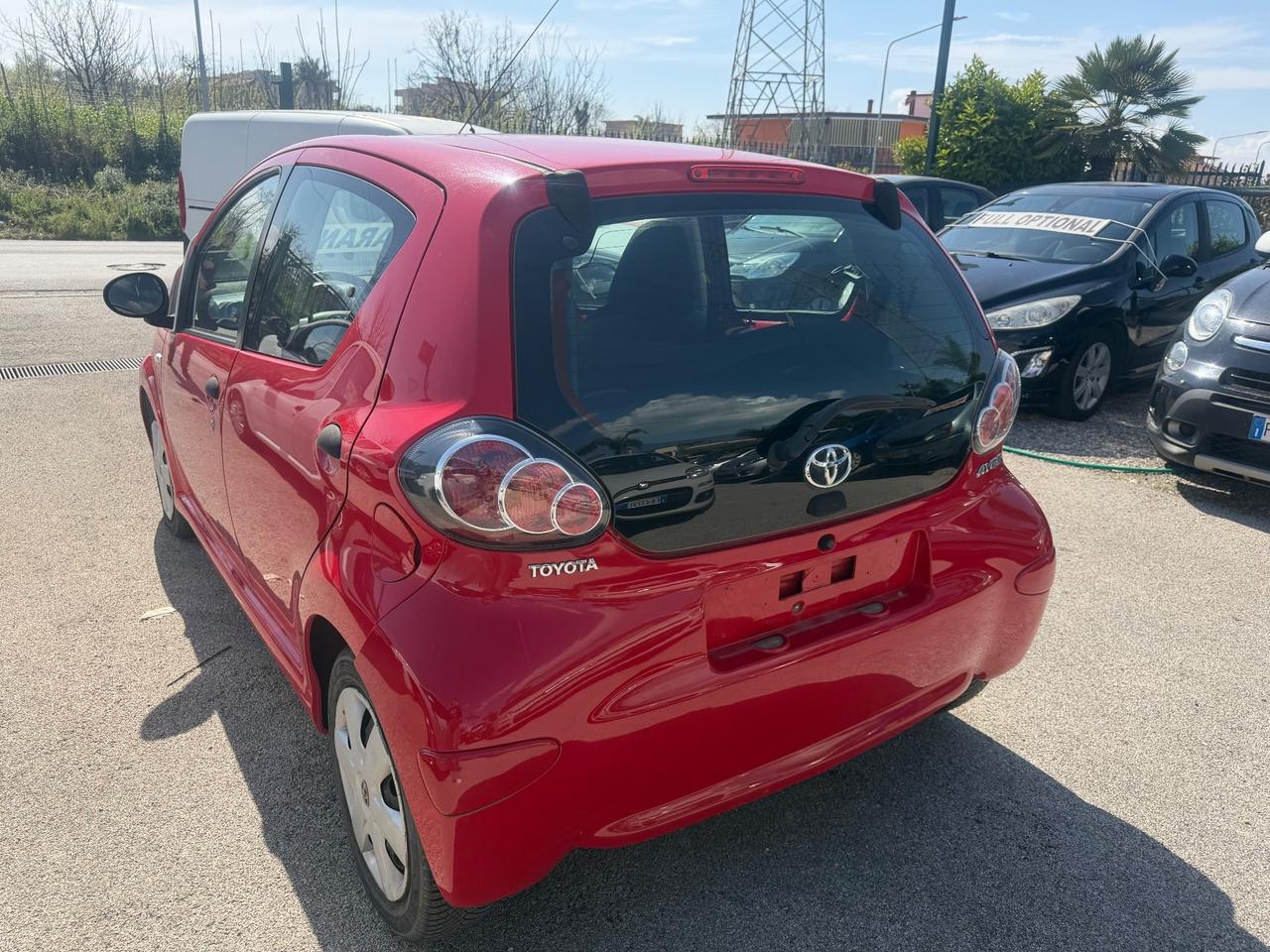 Toyota Aygo 1.0 benzina 2011