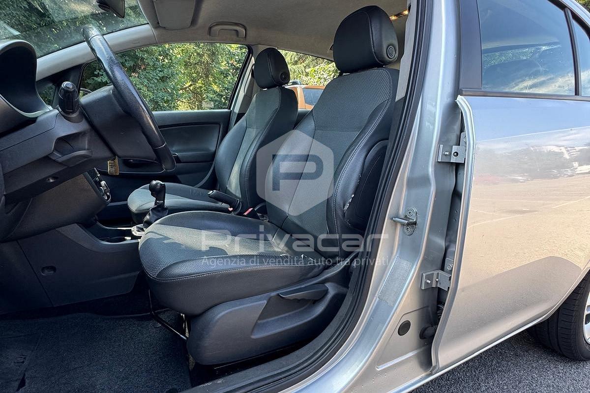 OPEL Corsa 1.2 5 porte Club