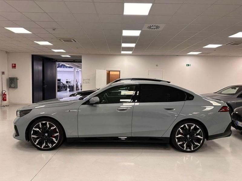 BMW Serie 5 G60 Berlina 520d 48V xdrive MSport Pro auto