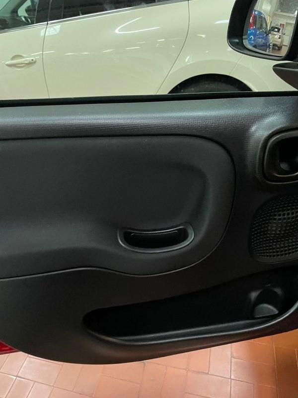 FIAT Panda 1.0 FireFly S&S Hybrid City Cross - Prezzo Ribassato