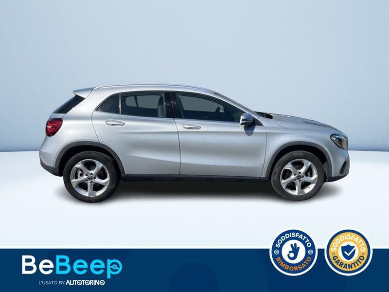 Mercedes-Benz GLA 180 SPORT AUTO