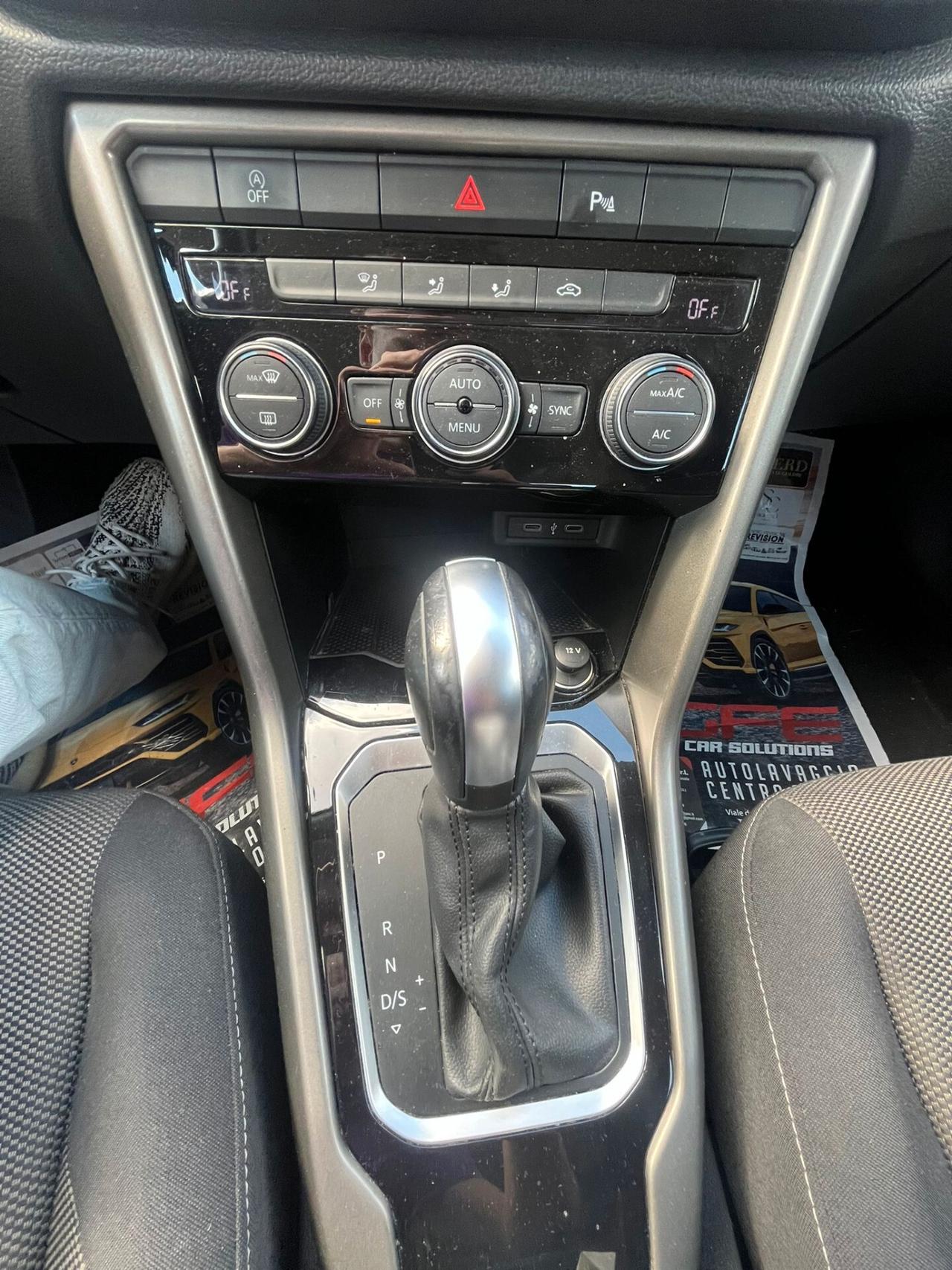 VW T-Roc 2.0 tdi 150 CV DSG Navi Virtual