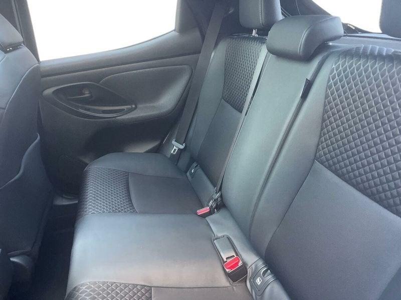 Toyota Yaris Hybrid Lounge MY22