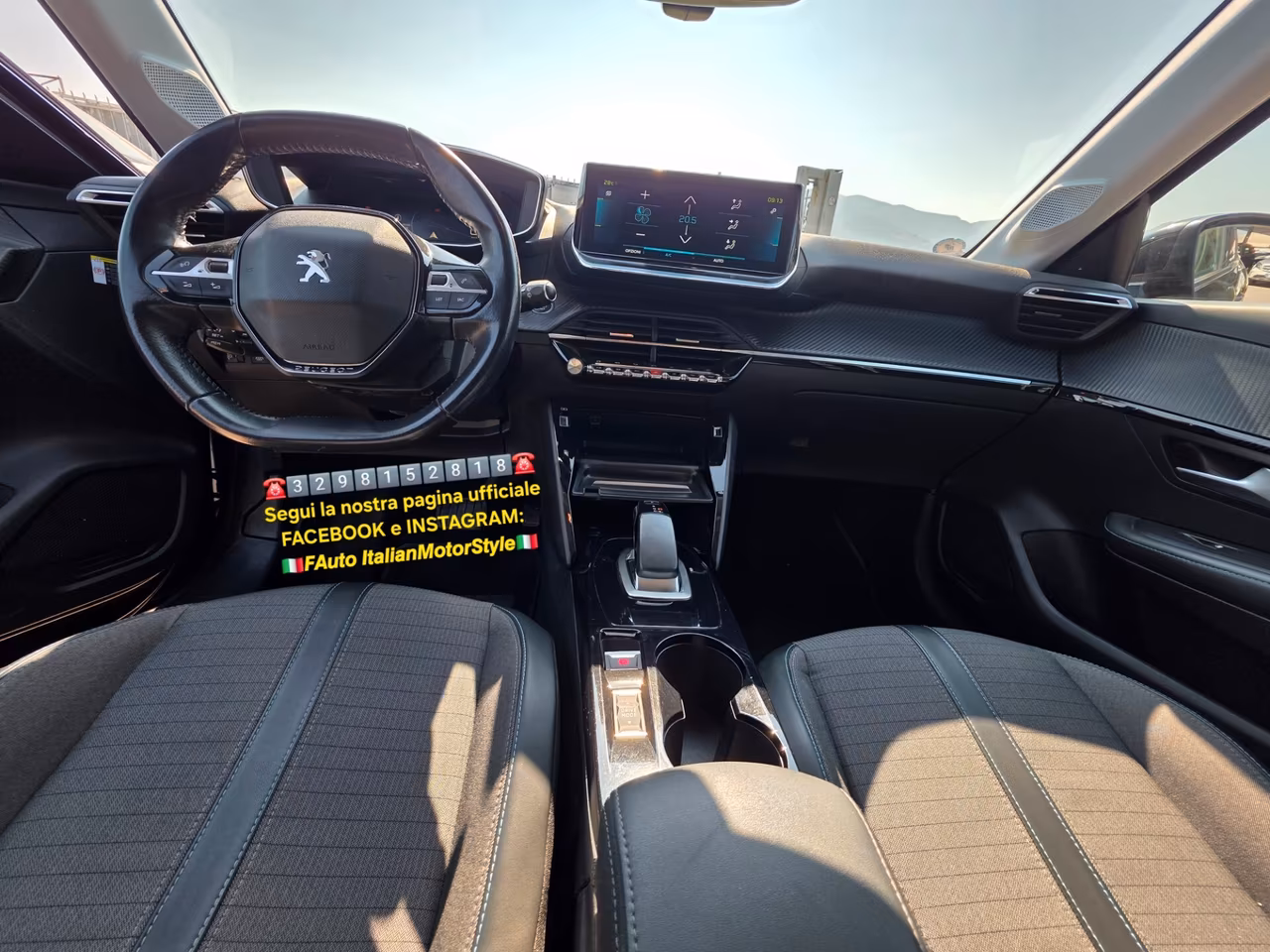 Peugeot 208 motore elettrico 136 CV 5 porte Active