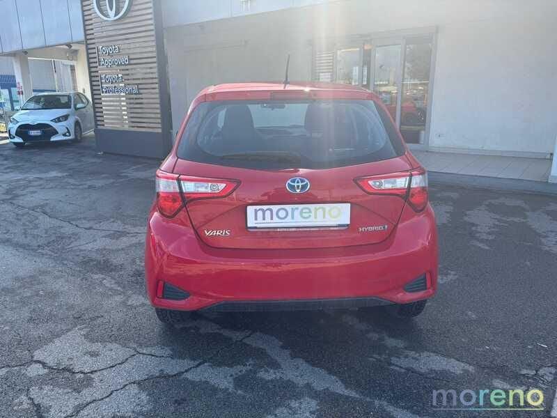 Toyota Yaris 1.5 hybrid Cool