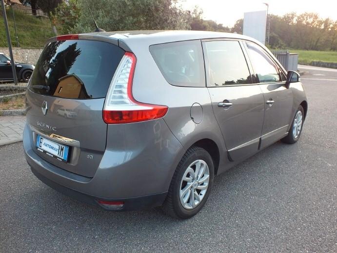 Renault Scenic 1.5 dCi*7 POSTI*UNIPRO*NAVI e BLUETOOTH di SERIE*