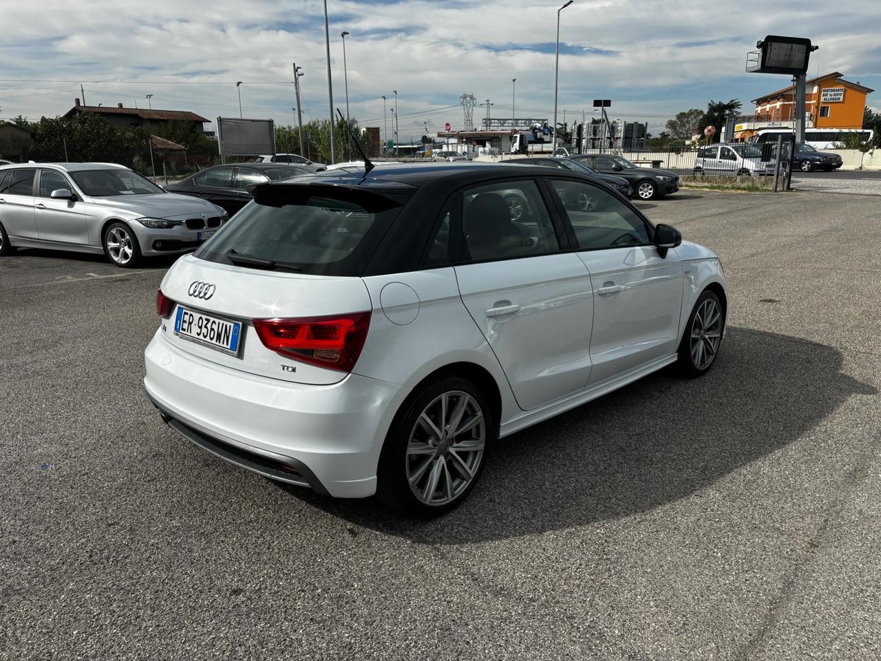 Audi A1 1.6 TDI S tronic Admired - 2013