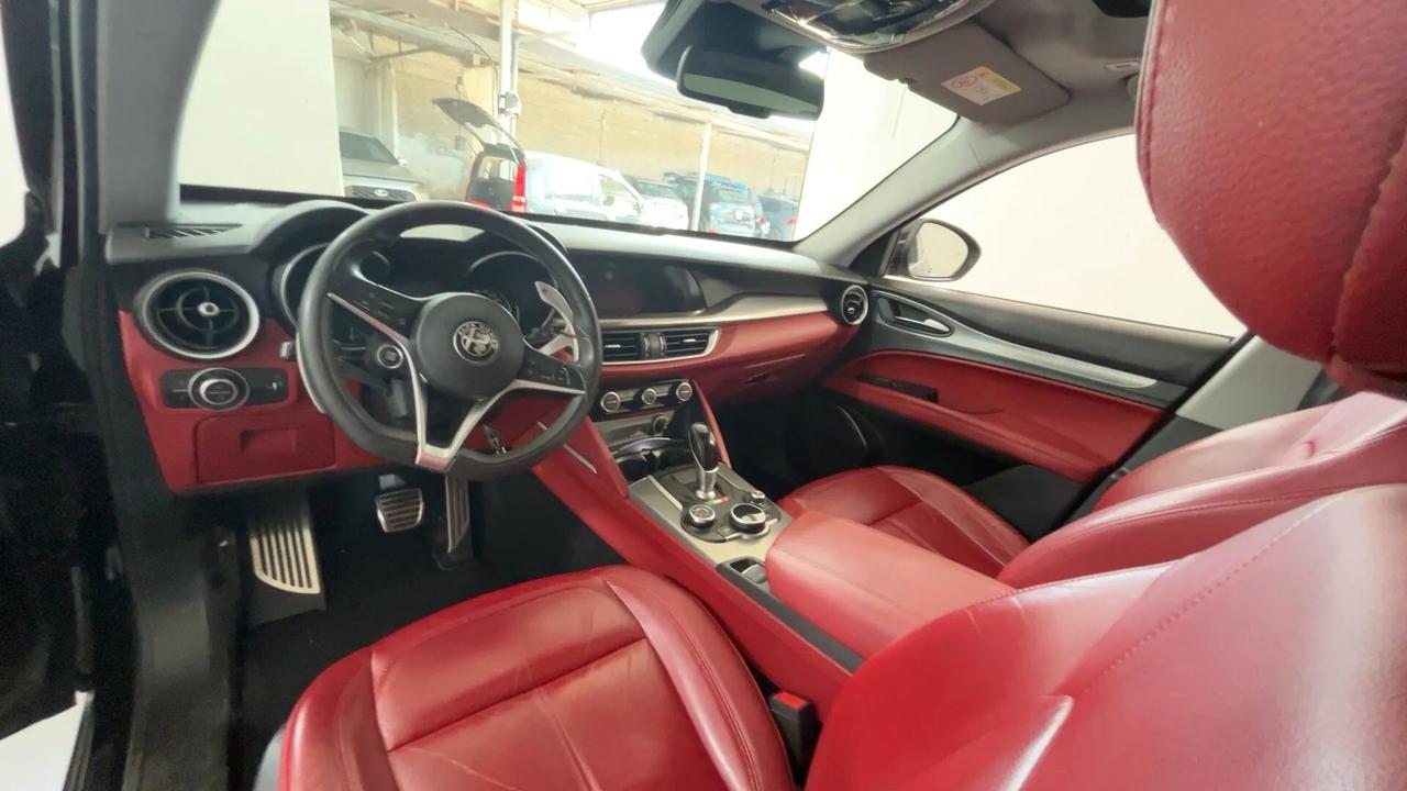Alfa Romeo Stelvio 2.2 Turbodiesel 210 CV AT8 Q4 Executive