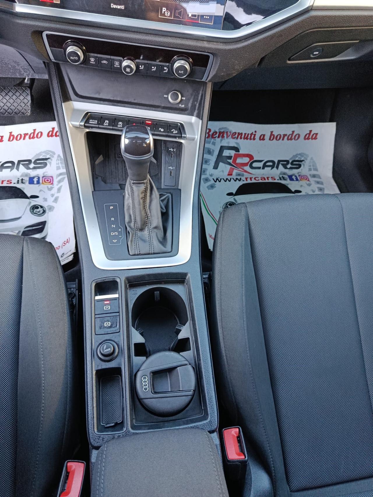 Audi Q3 SPB 40 TDI quattro S tronic Business Sport