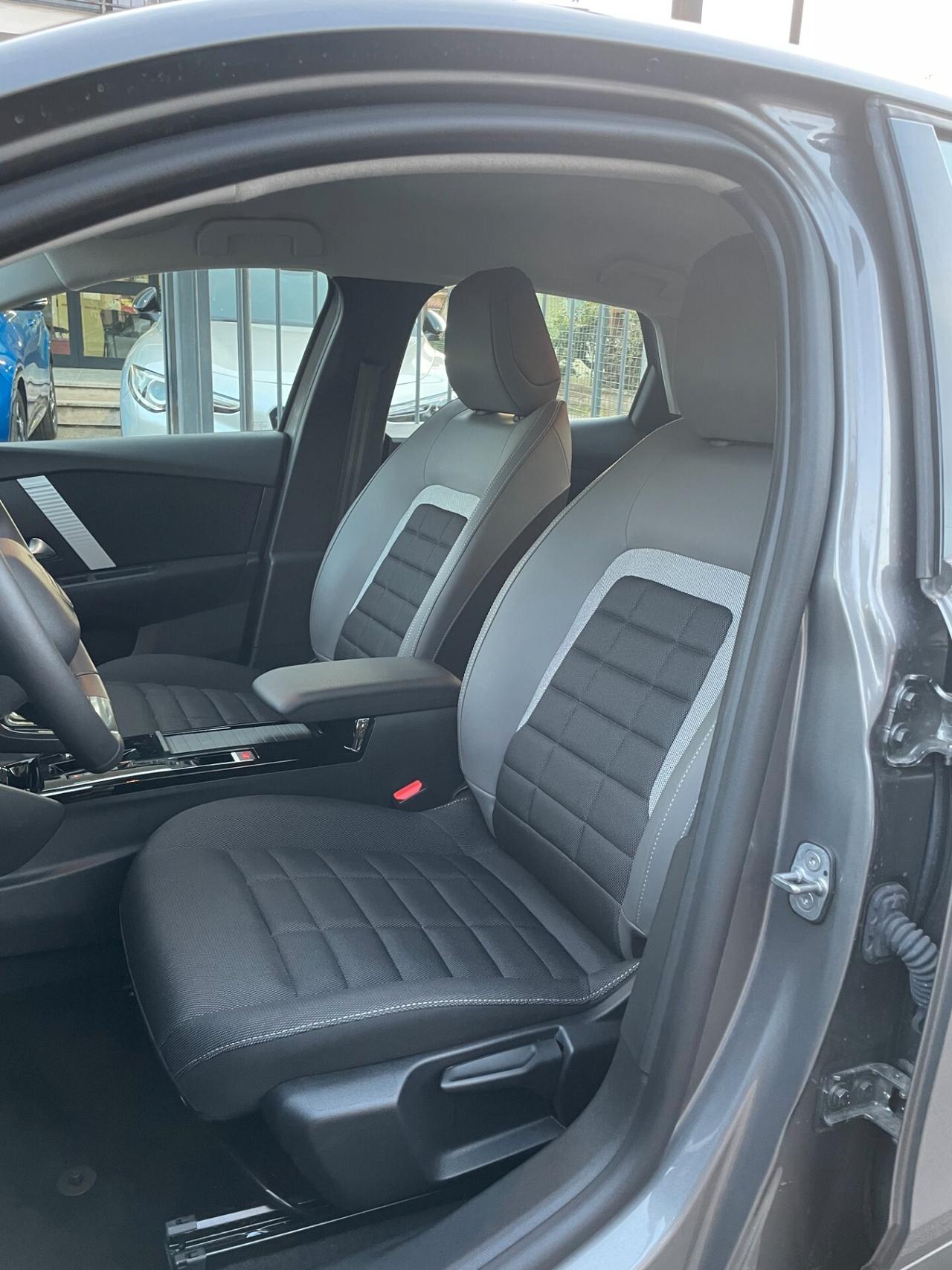 CITROEN C4 PureTech 130 S&S EAT8 PLUS