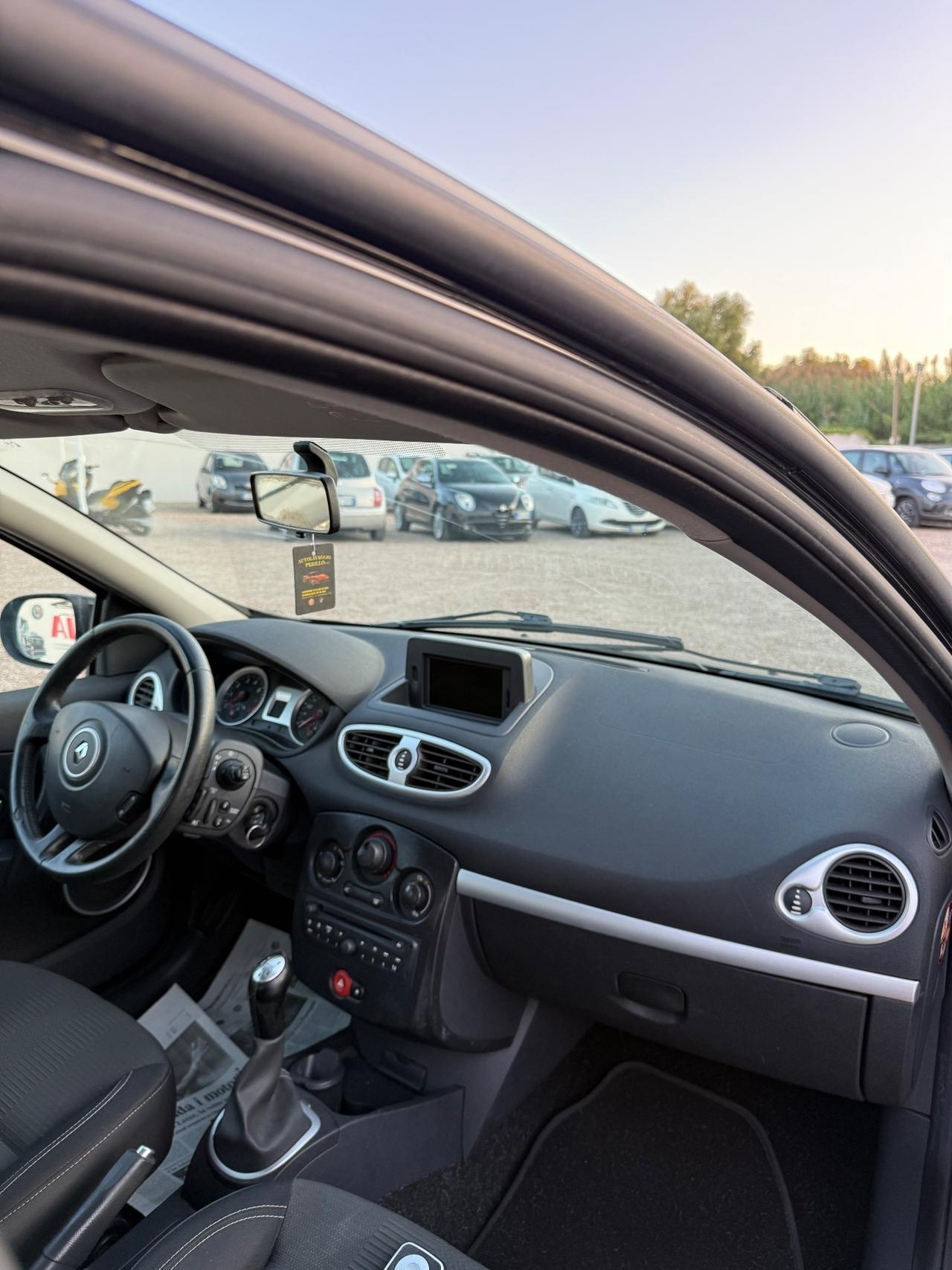 Renault Clio 1.2 16V 5 porte Live!