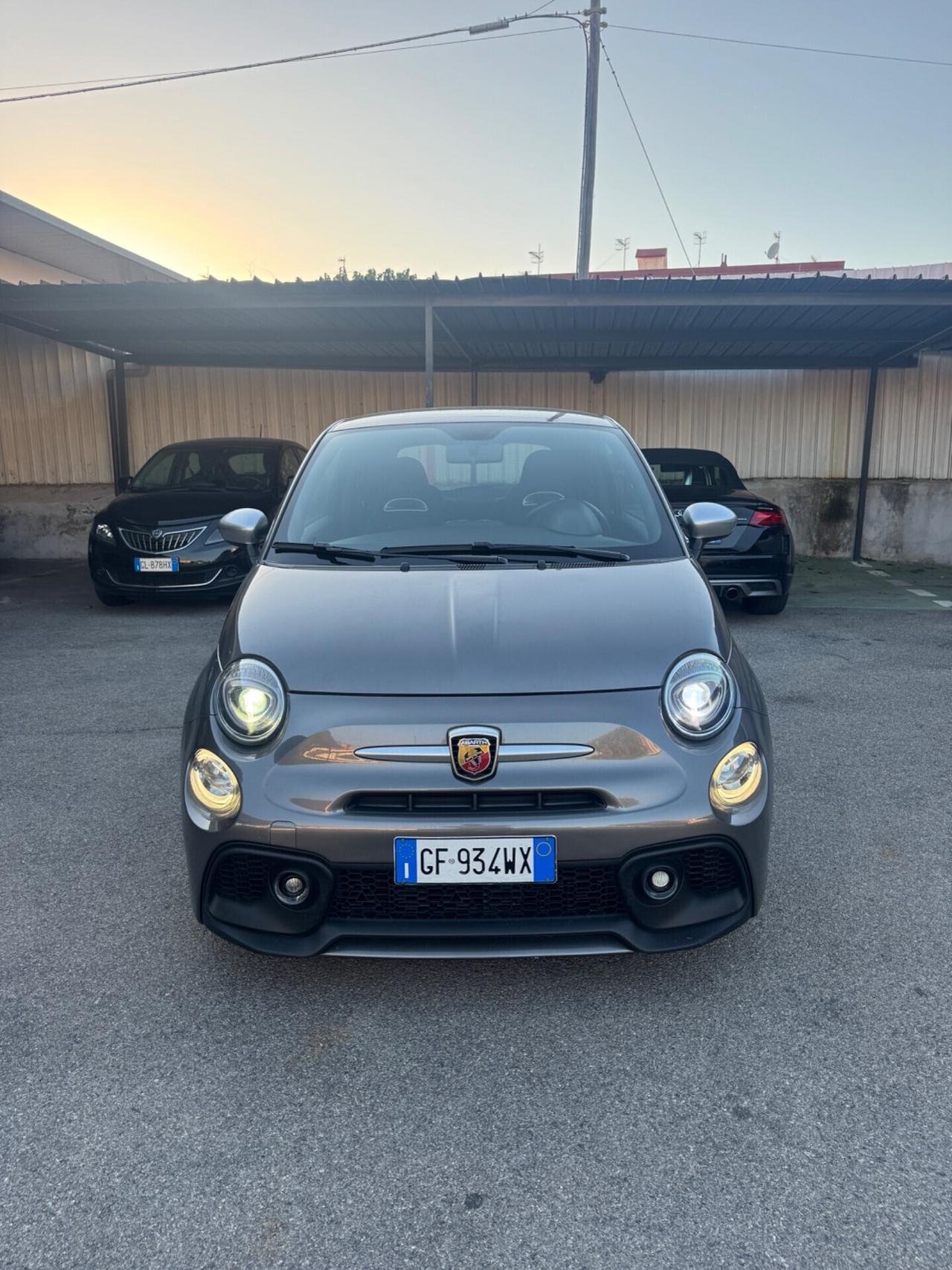 Abarth 595 1.4 Turbo T-Jet 165 CV