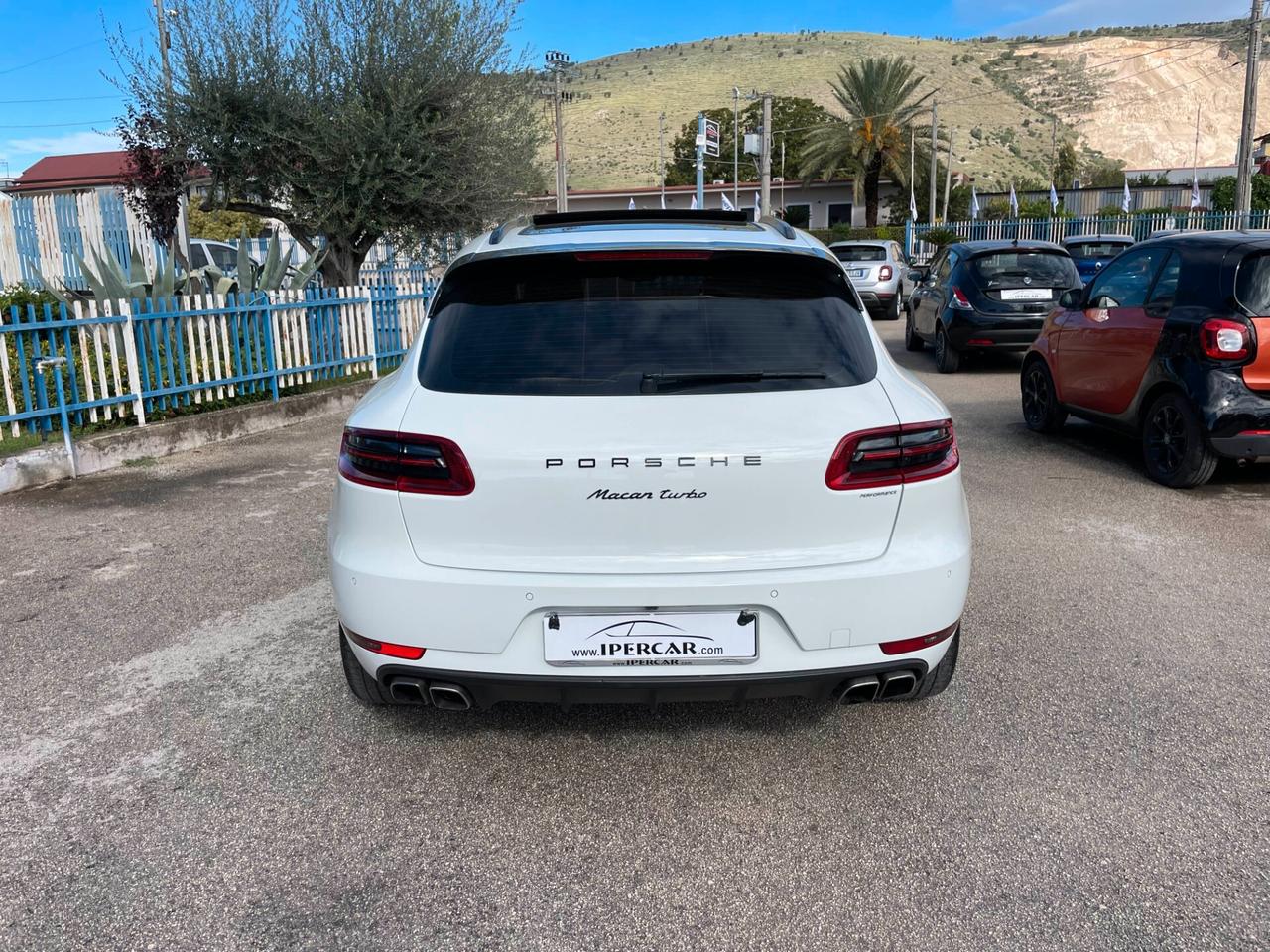 Porsche Macan 3.6 Turbo 400 cv