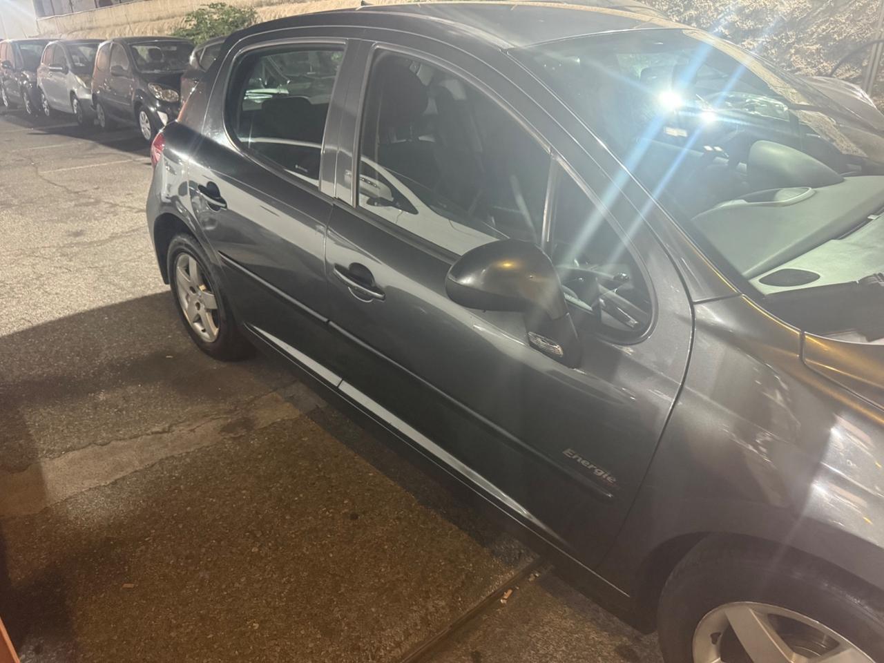 Peugeot 207 1.4 8V 75CV 5p. X Line