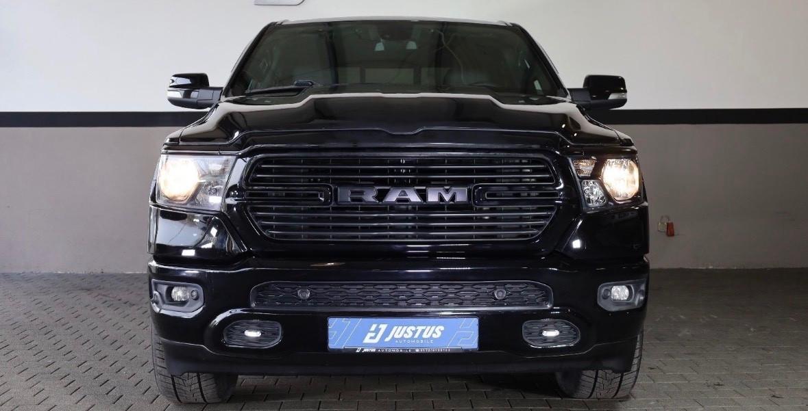 Dodge RAM BIGHORN LONESTAR cerchi 20 RETROCAMERA 2020