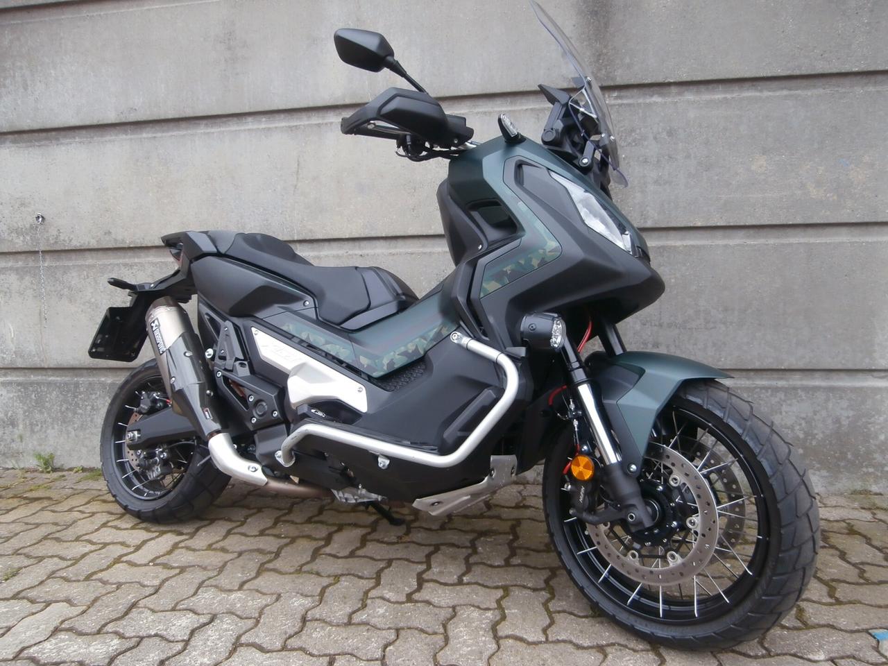 Honda X-ADV 750 (2018 - 20) 2020 passaggio incluso.