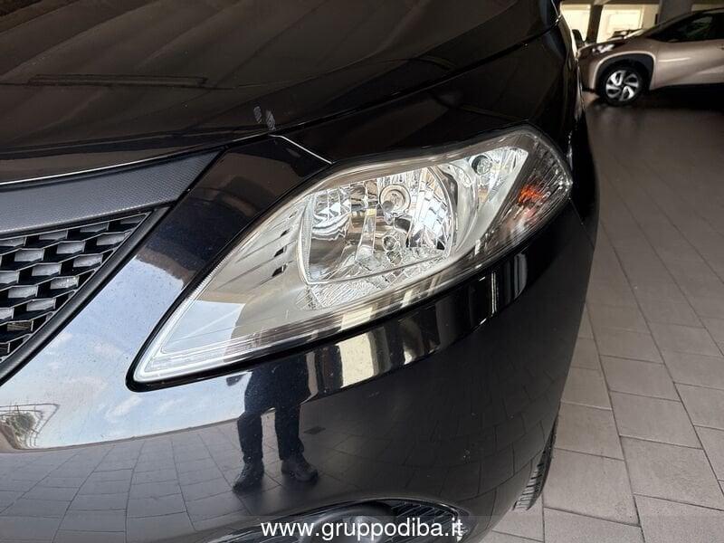 Lancia Ypsilon III 2015 Benzina 0.9 t.air Elefantino Blu ecochic metano 70