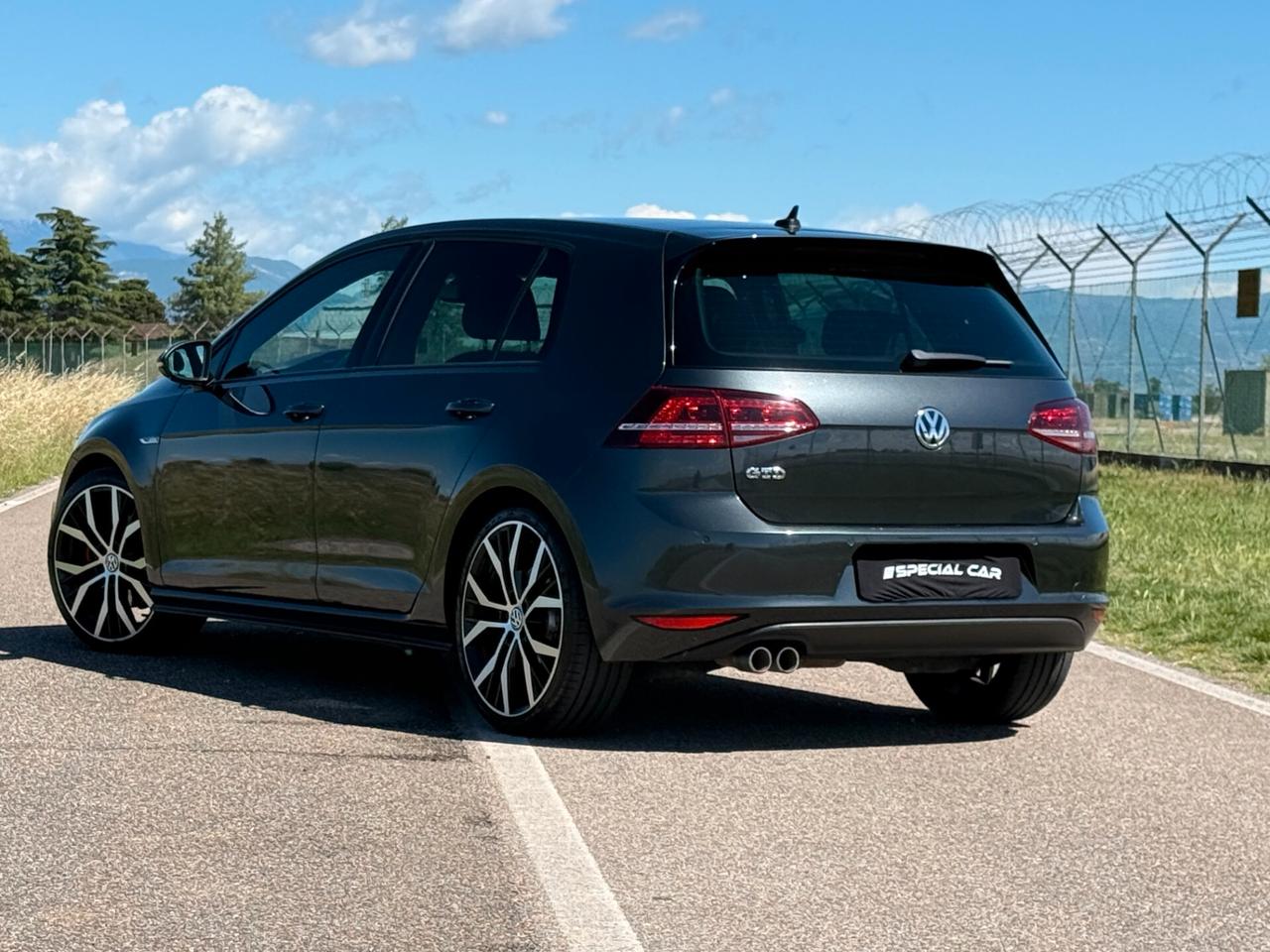 Volkswagen Golf GTD 2.0 TDI DSG 5p. 184cv ""MOLTO BELLA ED EFFICIENTE""