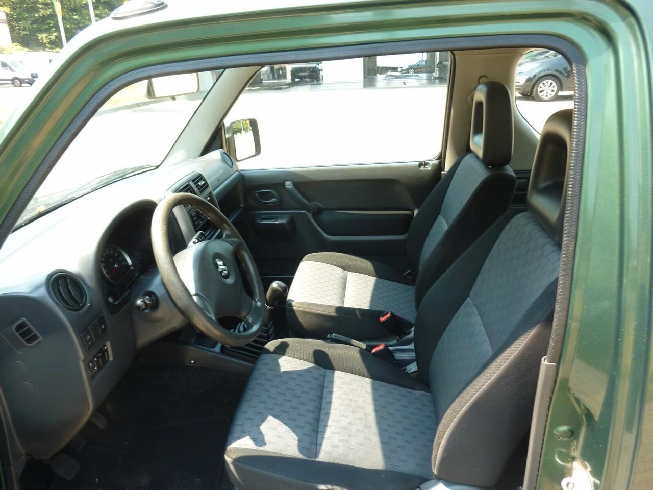 Suzuki Jimny 1.3i 16V cat 4WD JLX