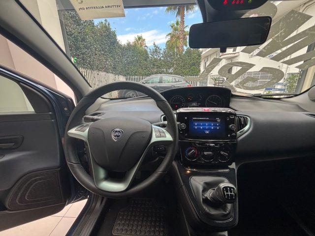 LANCIA Ypsilon 1.2 69 CV 5 porte GPL Ecochic tua da ?169,00 mensi
