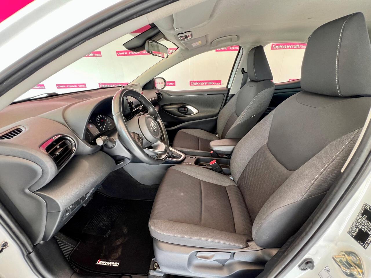 TOYOTA Yaris 4ª serie Yaris 1.5 Hybrid 5 porte...